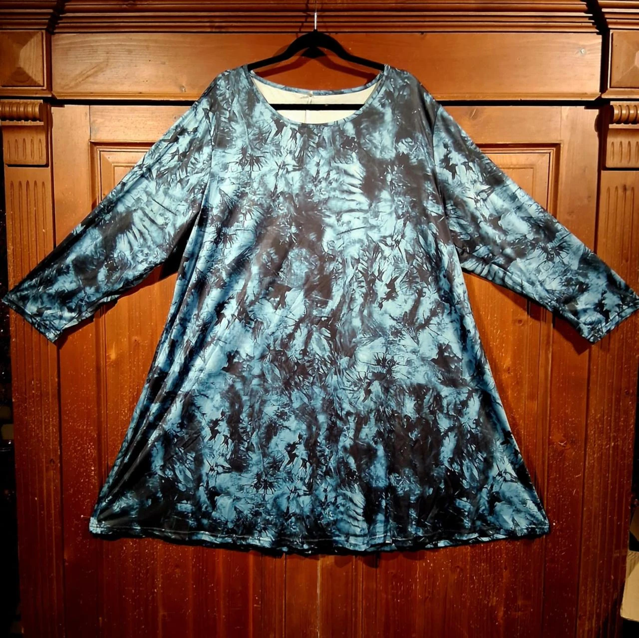 mooie ruime tie dye jurk blauw zwart 50-52